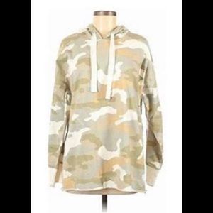 Aerie woman’s camouflage hoodie